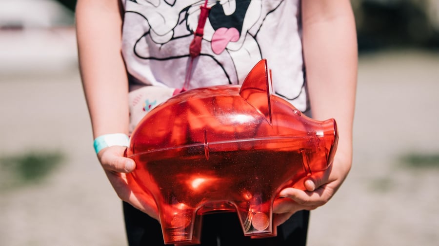 For all born in 2020 or later: Early starter pension for children: What parents should do now