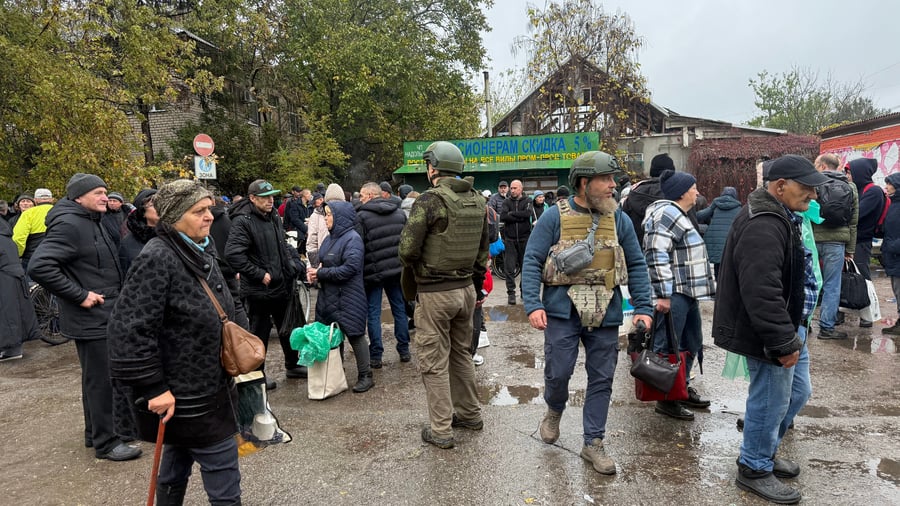 +++ Ukraine-Krieg +++: Zivilisten aus ukrainischer Frontstadt Oleschky in Belarus eingetroffen