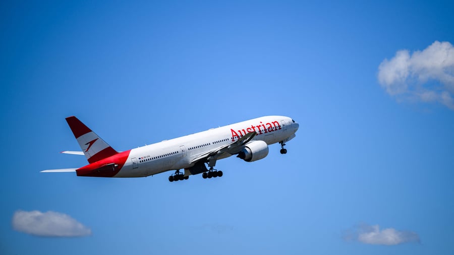 Nahost: Austrian-Airlines-Flugzeug aus Tel Aviv landet nach Drohung ungeplant in Bulgarien