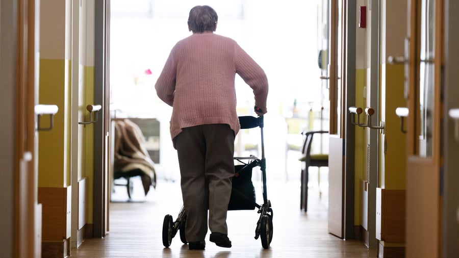 Bundesregierung: Koalition streitet um Pflege - Was ist genau geplant?