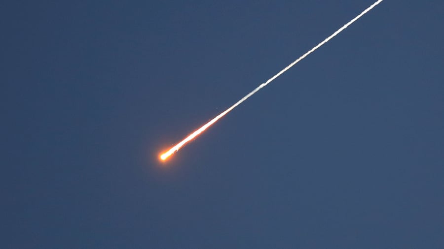 Iran-Krieg: Huthi greifen erneut Israel an – Iran droht US-Universitäten