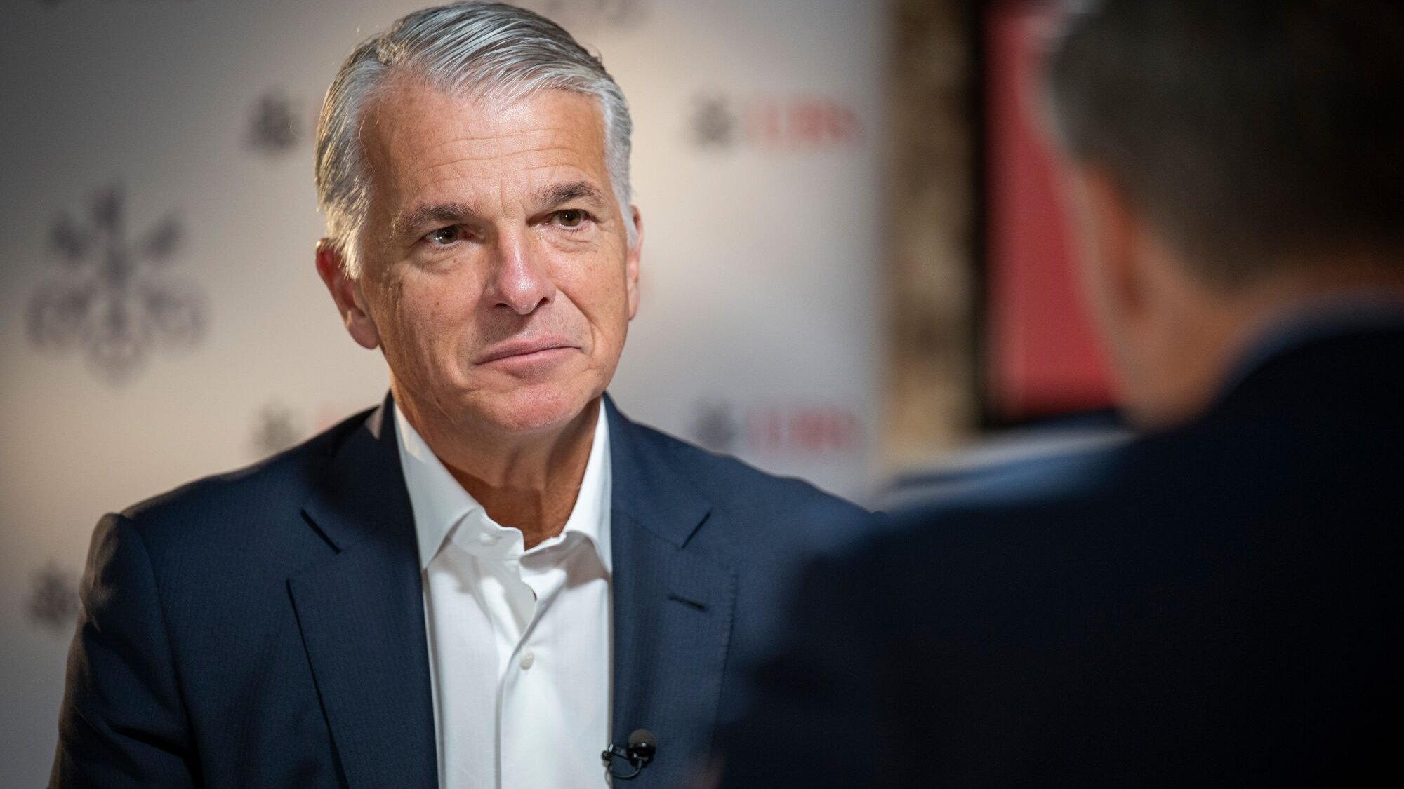 Großbank: UBS-Chef Ermotti könnte offenbar bis Ende 2027 im Amt bleiben