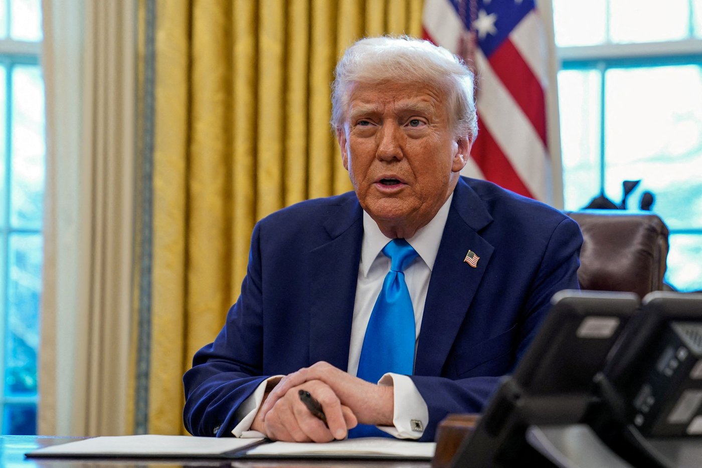 Donald Trump: US President surprises Europeans with Putin phone call