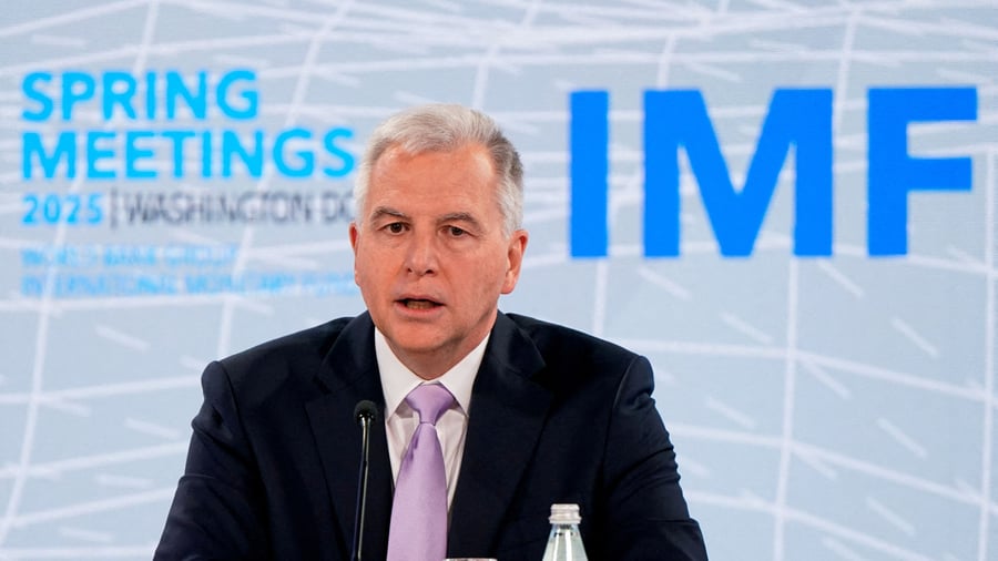 Interview: IWF-Direktor Kammer kritisiert Tankrabatt: „Weder effizient noch gerecht“