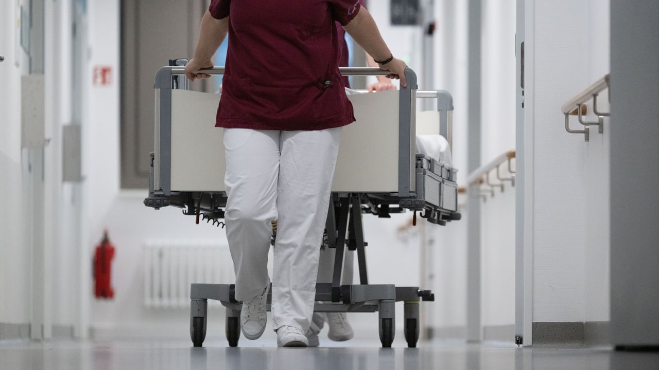 Krankenkasse: Bis zu 4300 Euro mehr pro Jahr? So könnte der Beitragsschock für Versicherte verhindert werden