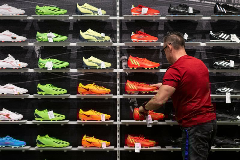Intersport Neue Adidas Fuhrung soll Schwung ins Geschaft bringen