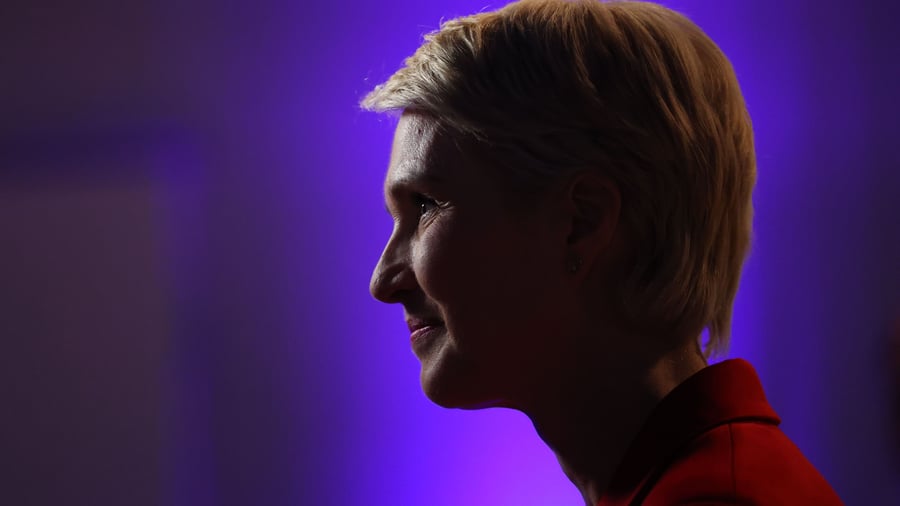 Manuela Schwesig: Wie Schwesigs Wahlerfolg die Machtstatik in der SPD verändert
