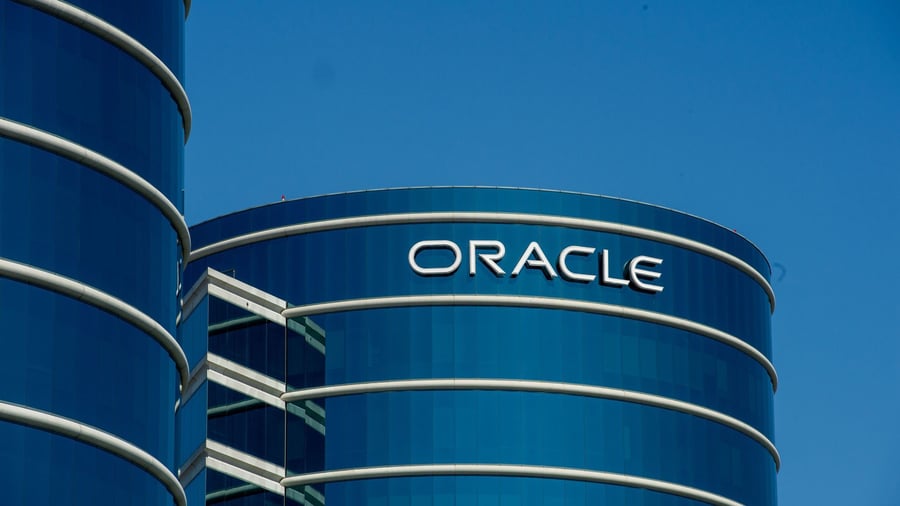 Hilary Maxson: Ex-Managerin von Schneider Electric wird neue Finanzchefin bei Oracle