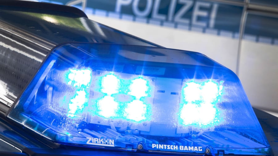 Bus überholt: Muss Biker bei Pkw-Überholmanöver im Gegenverkehr mithaften?