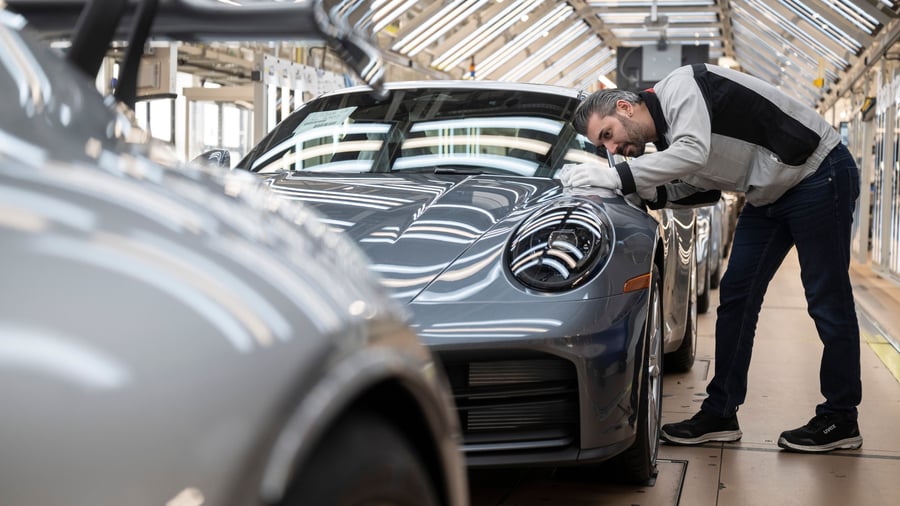 Sportwagenbauer: Porsche-Gewinn trotz Absatzminus im ersten Halbjahr gestiegen