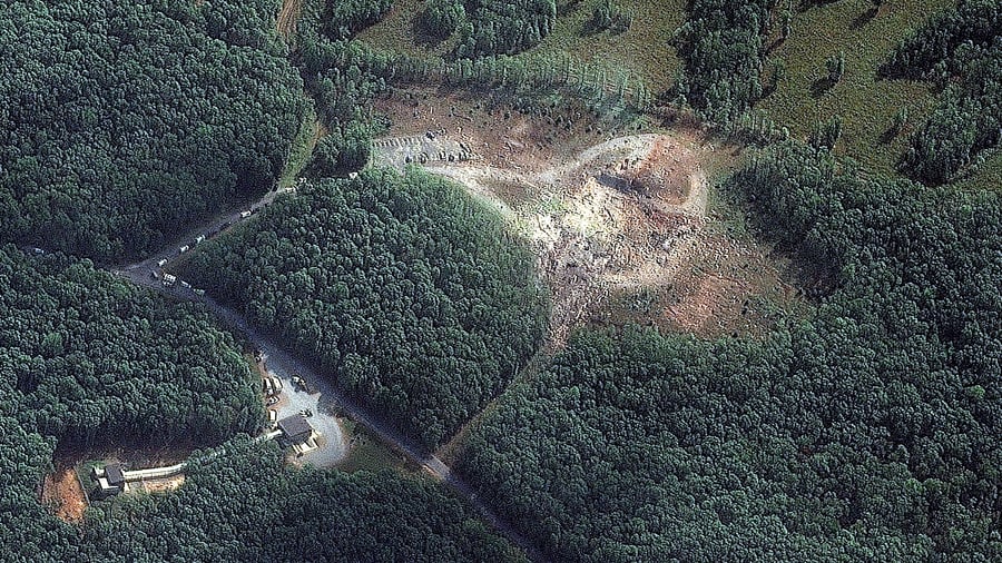 Tennessee plant blast kills sixteen