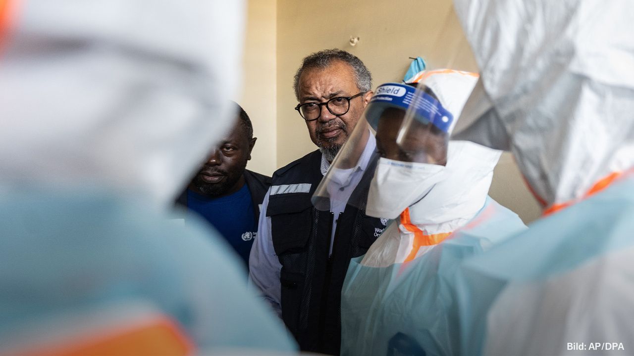 Ebola: WHO-Chef besucht neues Behandlungszentrum im Kongo