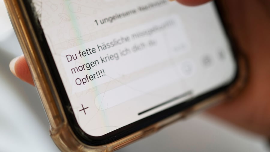 Gesetzentwurf: Gegen Hass und Demütigung im Netz: Neues Gesetz soll helfen