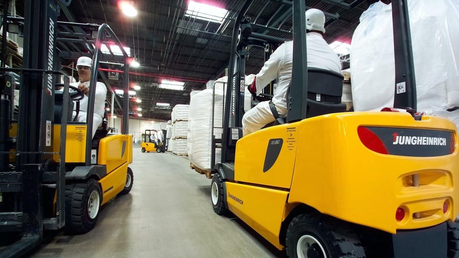 +++ Geschäftszahlen +++: Verkauf der Russland-Tochter belastet Jungheinrich – Dividende gekürzt