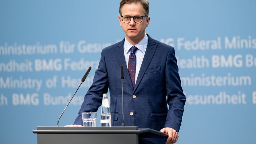 Reformen: Linnemann schließt Kürzung von Pflegeleistungen nicht aus