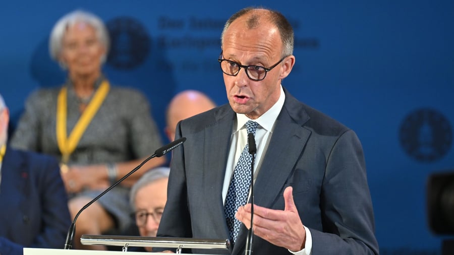 Karlspreis-Verleihung: Merz will Europas Macht mit EU-Haushaltsreform stärken