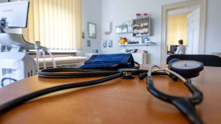 Gesundheit: Termingarantie? Koalition ringt um „gesetzlich oder privat“