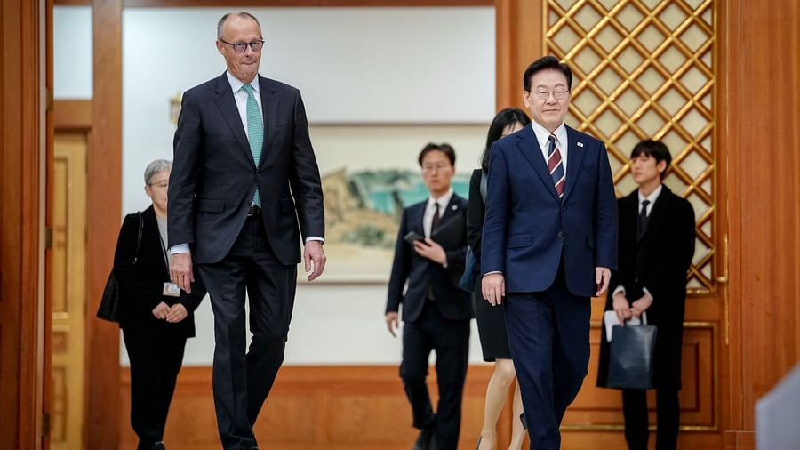 Kanzler auf Asienreise: Merz: Nordkorea bedroht Freiheit in Europa