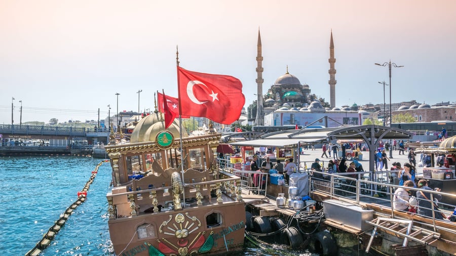 Geldpolitik: Türkische Notenbank stoppt Zinssenkungen – Erhöhung möglich