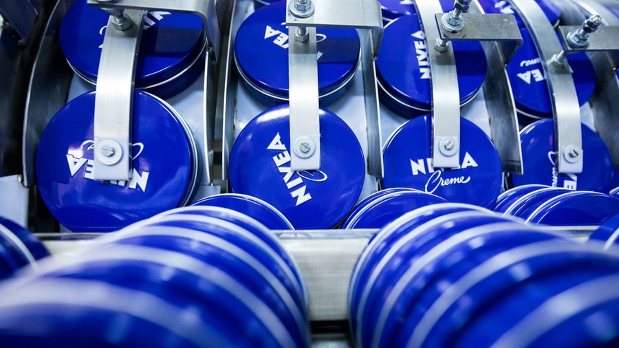 Konsumgüter: Nivea wird zum Sanierungsfall – Beiersdorf kappt Prognose für 2026