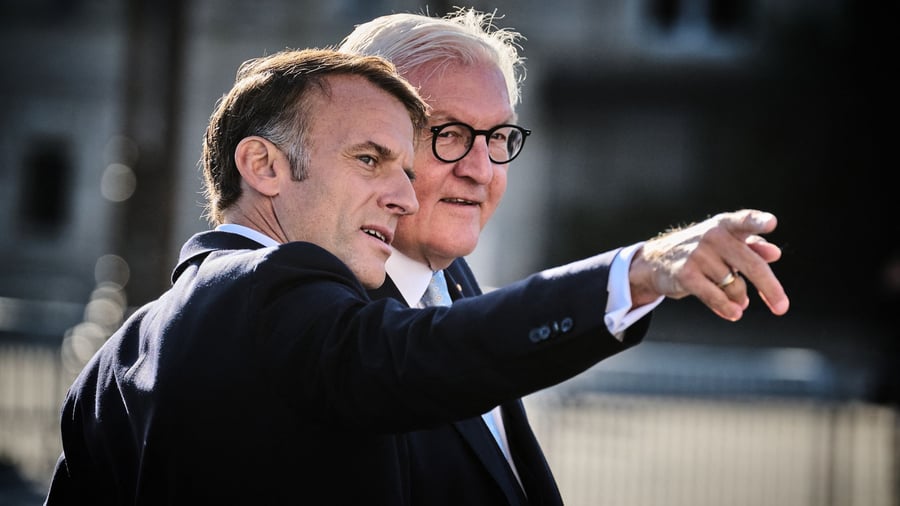 Staatsbesuch in Frankreich: Steinmeier: Deutsche werden gute Europäer bleiben