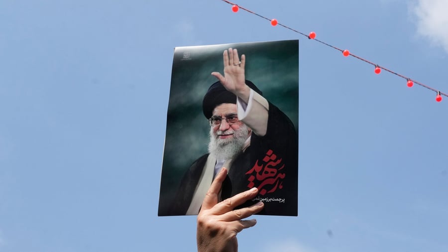 Iran-Krieg: Iran bereitet Beisetzung von Chamenei vor