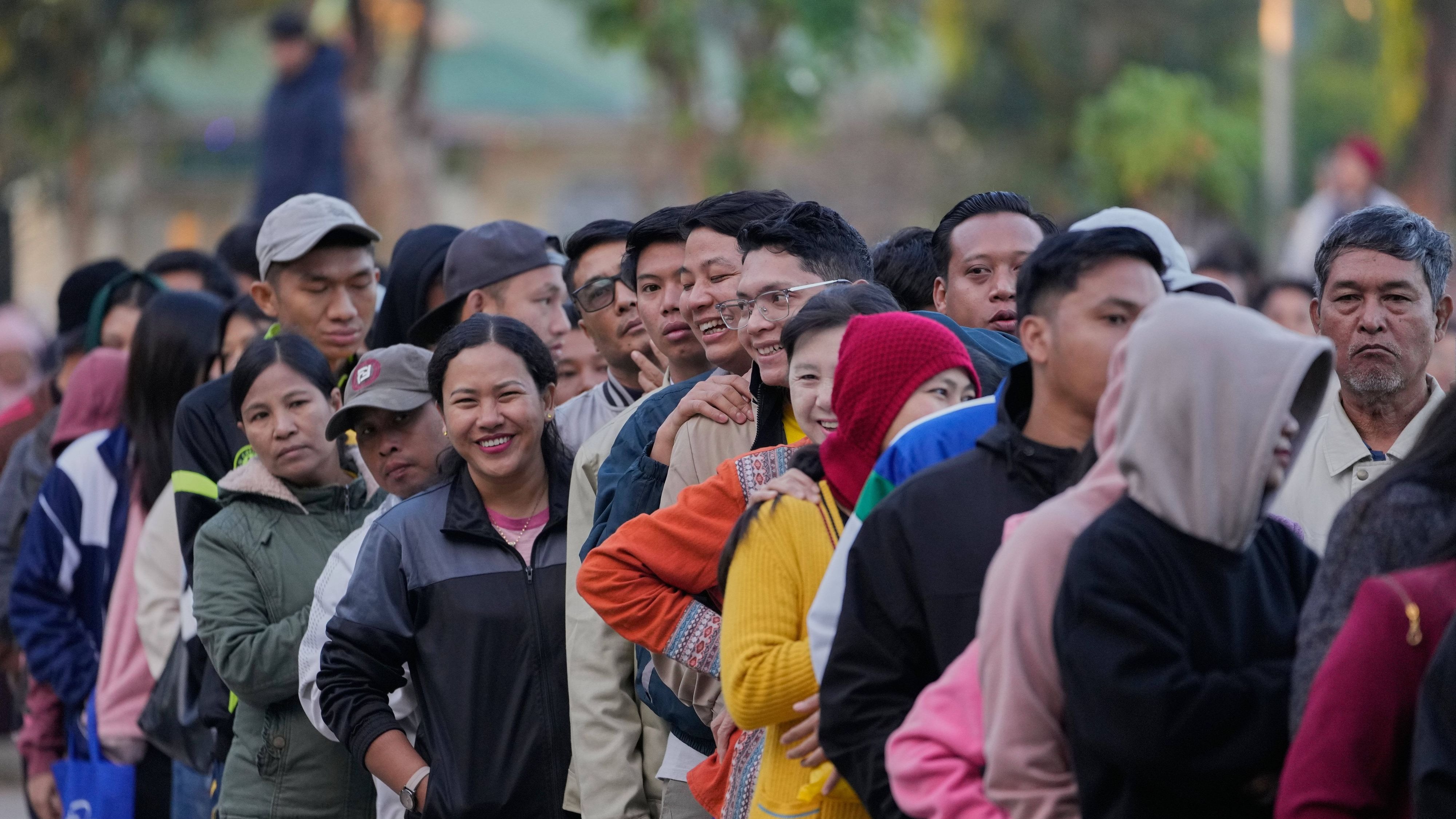 Myanmar: Civil war country votes for the first time since the coup