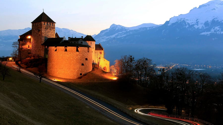 Private Banking: Nachfrage nach sicheren Häfen: Deutsche Kunden setzen auf Konten in Liechtenstein