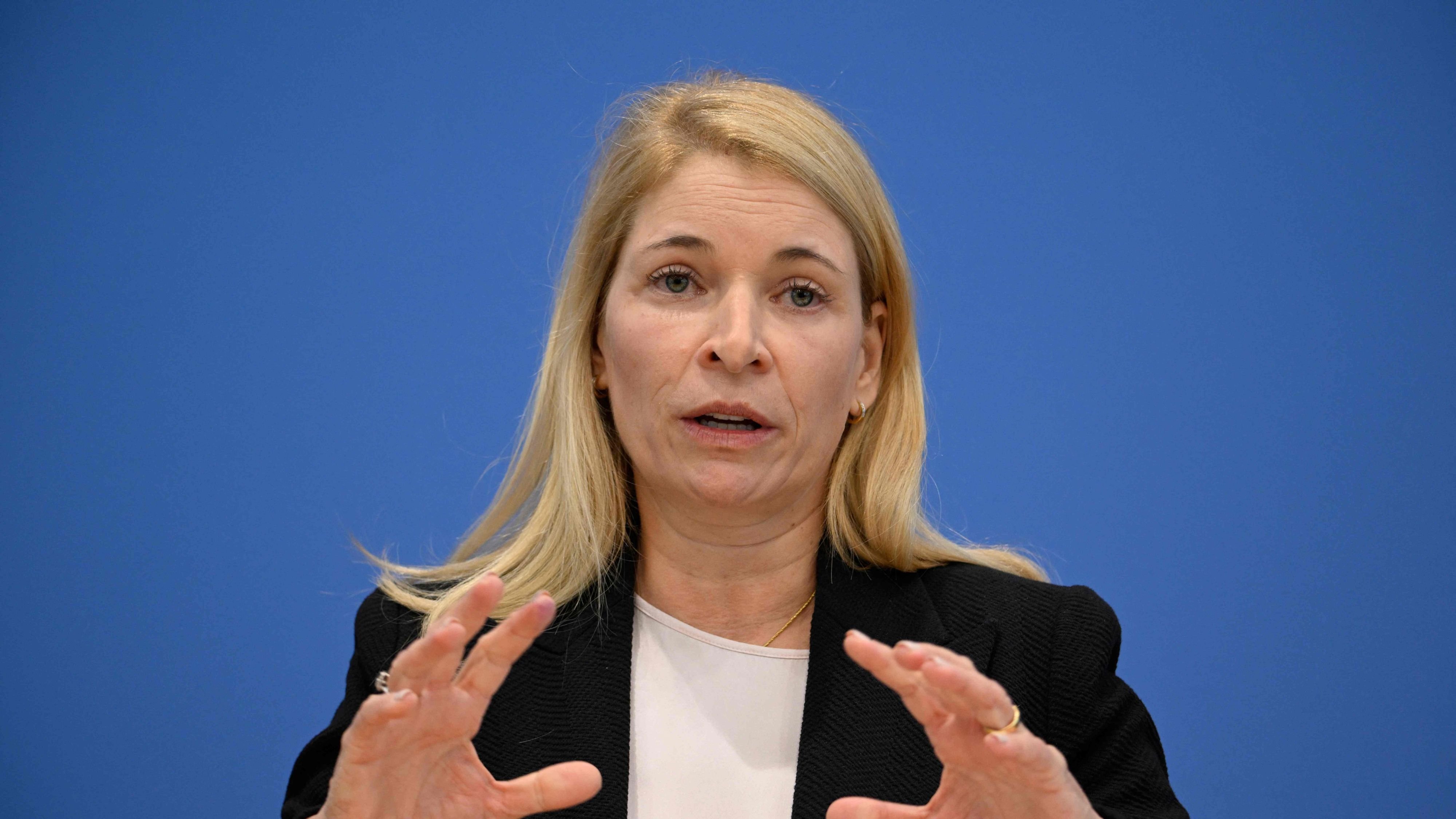 Deutsche Bahn: Bahn-Chefin Palla verkauft ihr einstiges Lieblingsprojekt