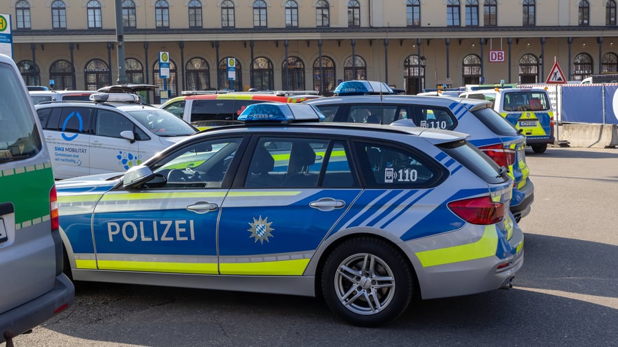 Augsburg: Explosion in Bank nahe des Bahnhofs Augsburg – Zwei Verletzte