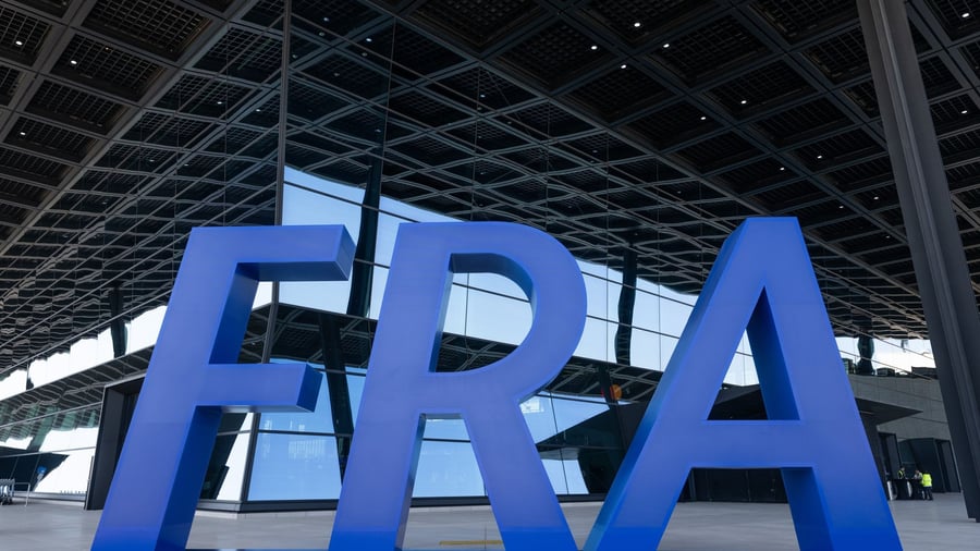 Ausbau des Flughafens: Erste Passagiere im Frankfurter Terminal 3 angekommen