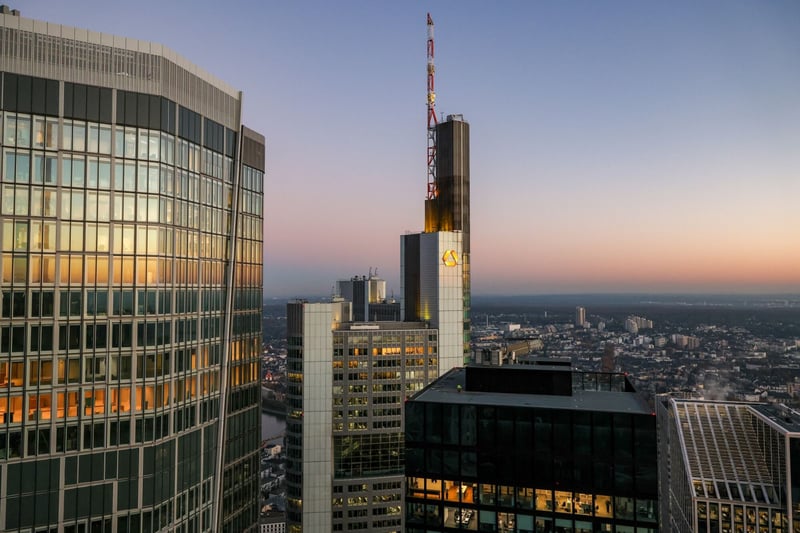 Italy rejects German push to move UniCredit HQ to Frankfurt in Commerzbank deal