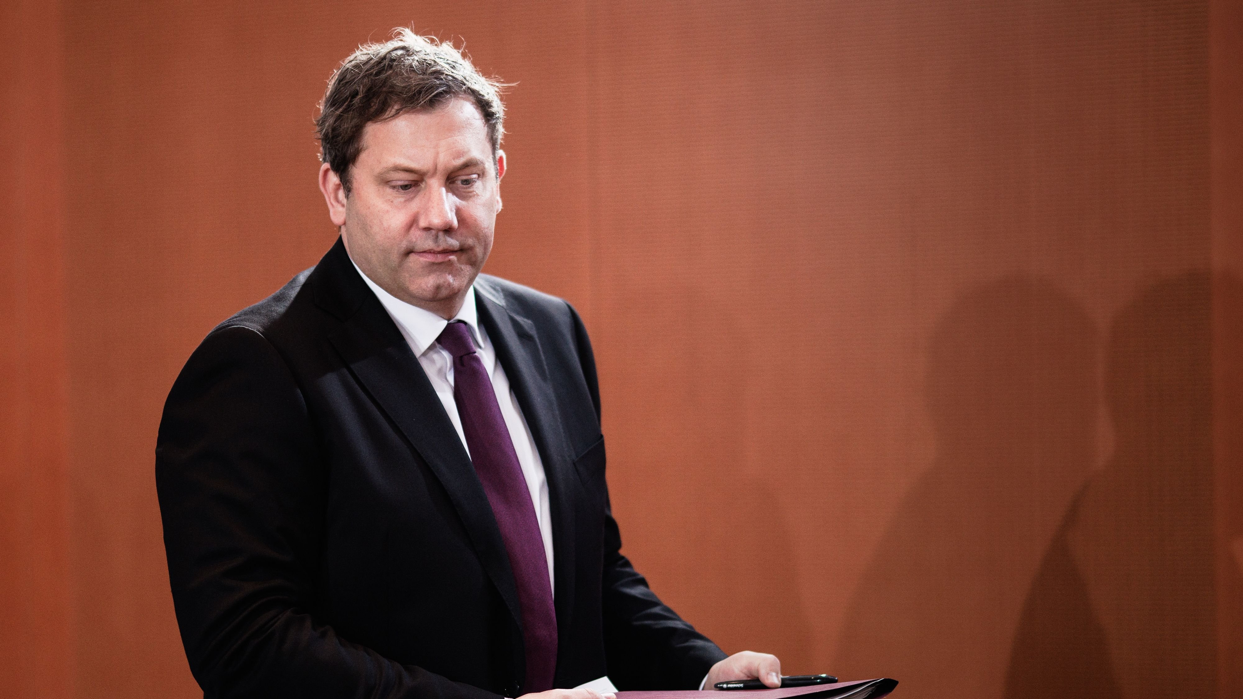 Bundesregierung: L&auml;nder wollen mehr Geld vom Bund &ndash; Korb von Klingbeil