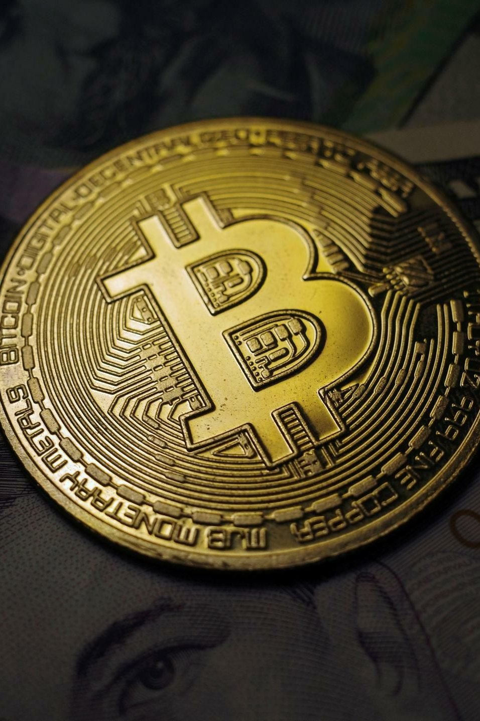 Bitcoin-Futures-ETF startet in den USA - Kursausschläge könnten aber  ausbleiben