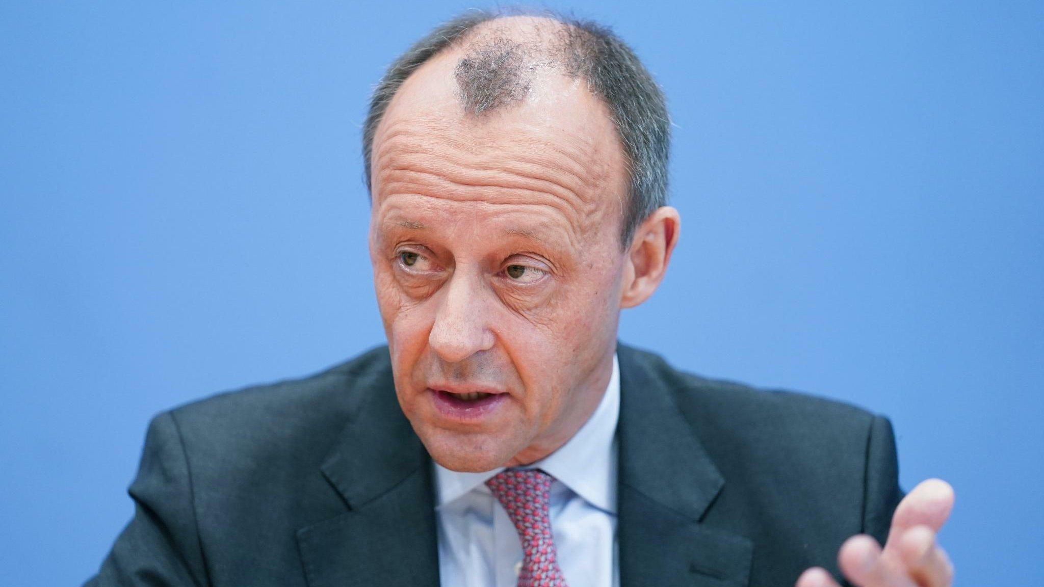 www.handelsblatt.com