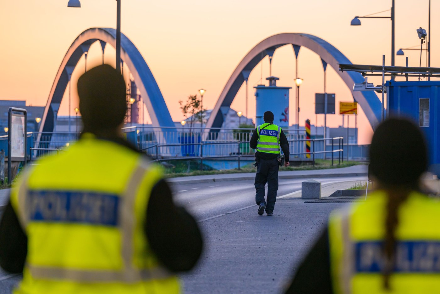 Migration: Greens send questions on border controls to the German ...