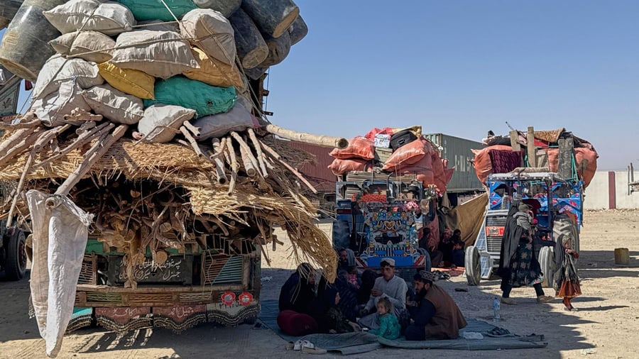 Gefährliche Zuspitzung : Afghanistan und Pakistan melden Dutzende Tote bei Gefechten