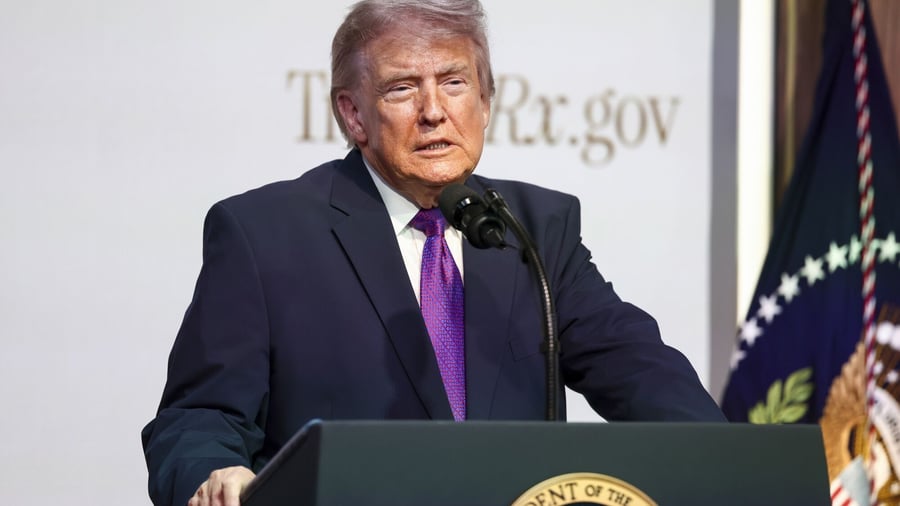 Iran-Krieg: Trump setzt für Dienstag geplanten Angriff auf den Iran aus