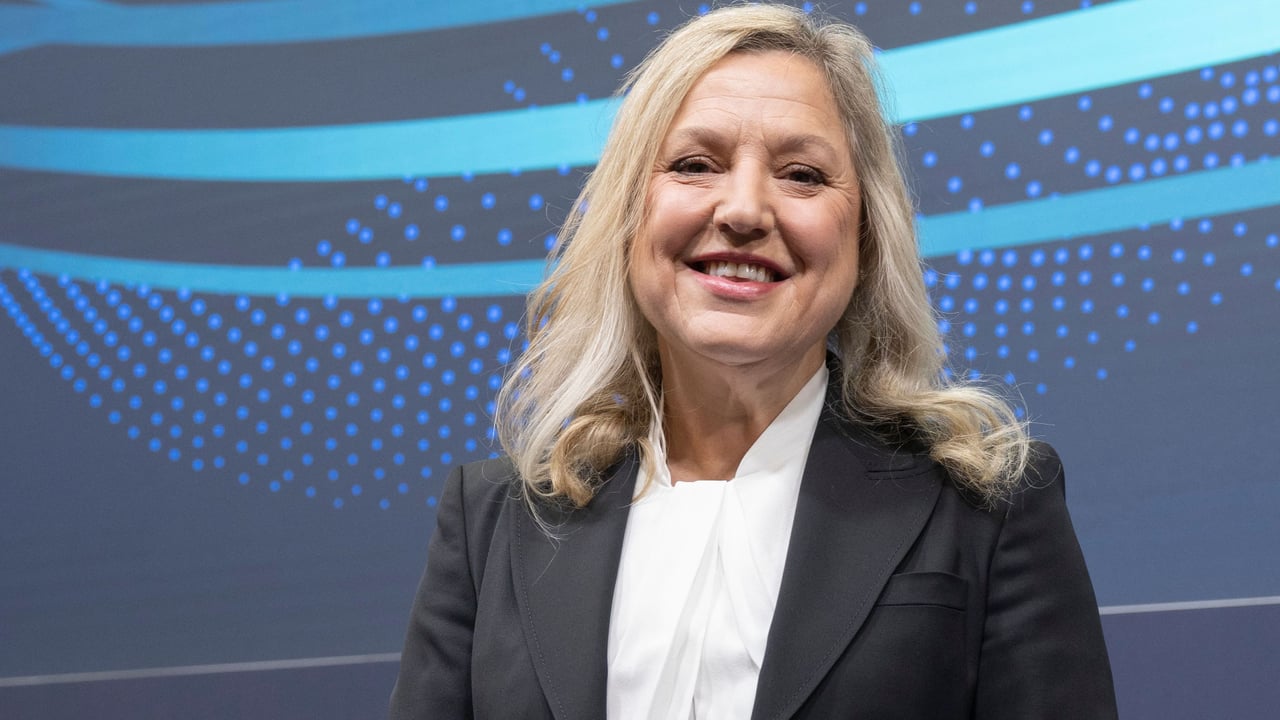 Helen Giza: Vorstandschefin von FMC geht abrupt – Aktie fällt deutlich