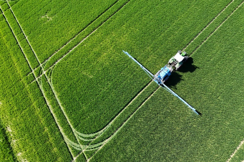 Iran-Krieg: Dngerpreise steigen  So will die EU Landwirte entlasten