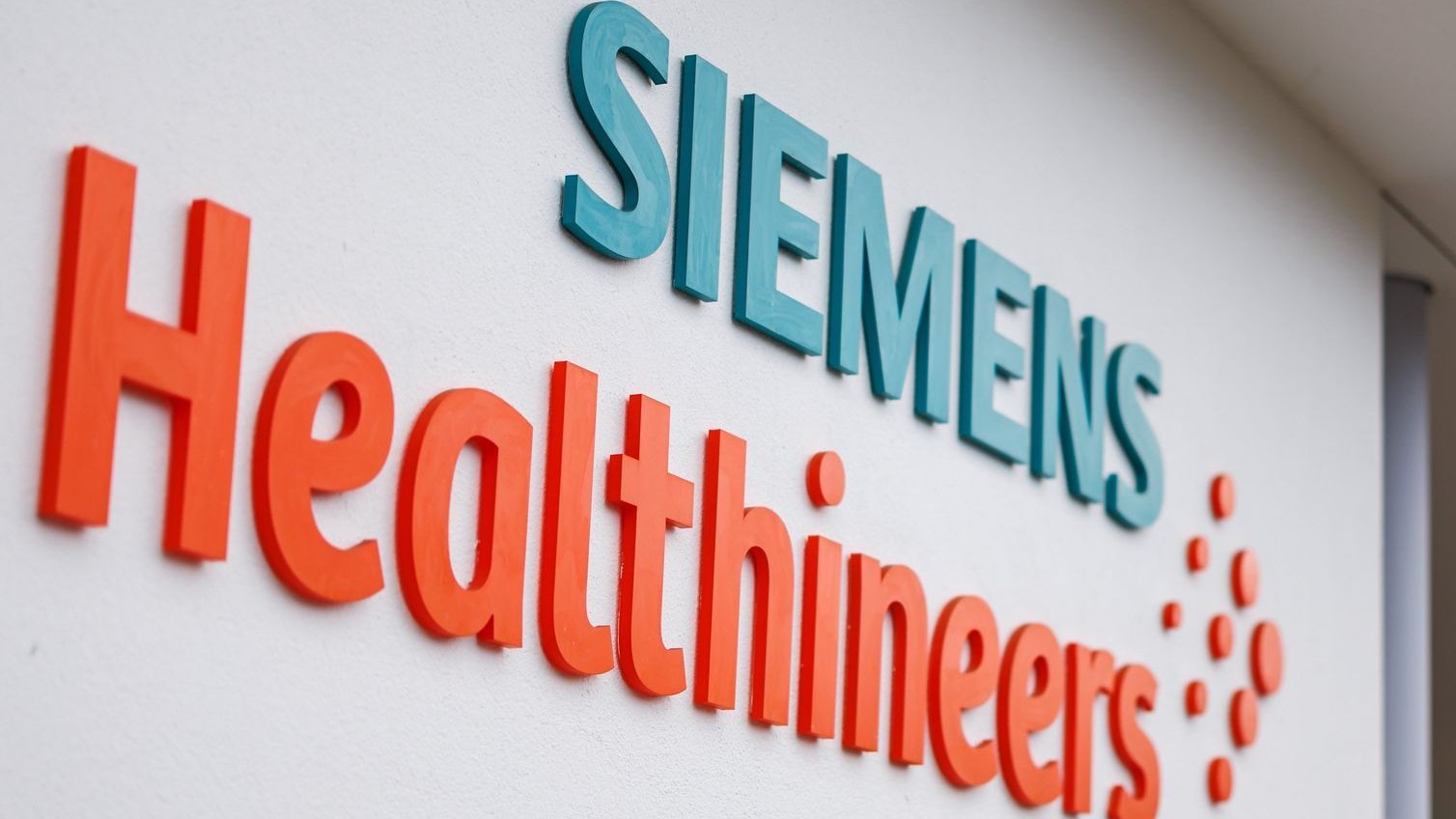 Medizintechnik: Siemens Healthineers bekommt schwachen Dollar und China ...