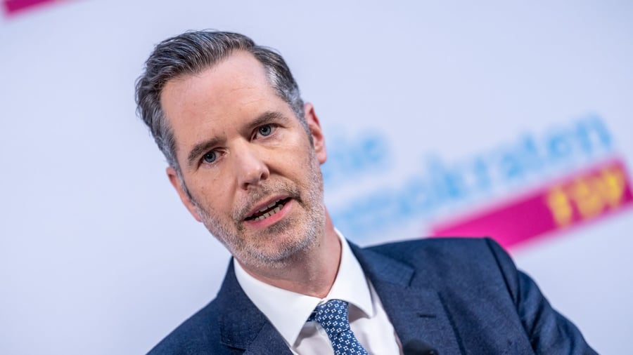 Rücktritt nach Wahlpleite: FDP-Chef Dürr will beim nächsten Parteitag erneut antreten