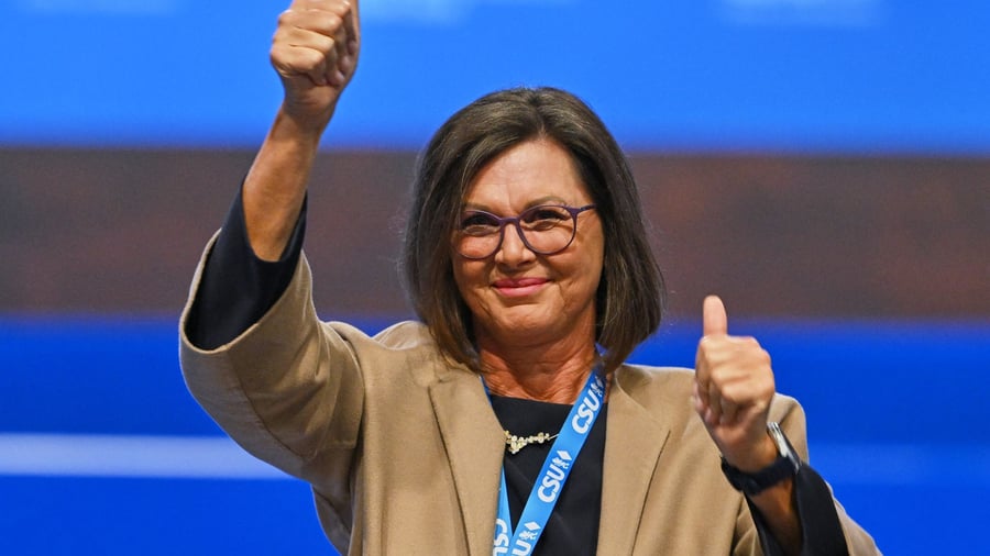 CSU-Parteitag: Führende CSU-Politiker setzen Merz in P-Frage unter Druck