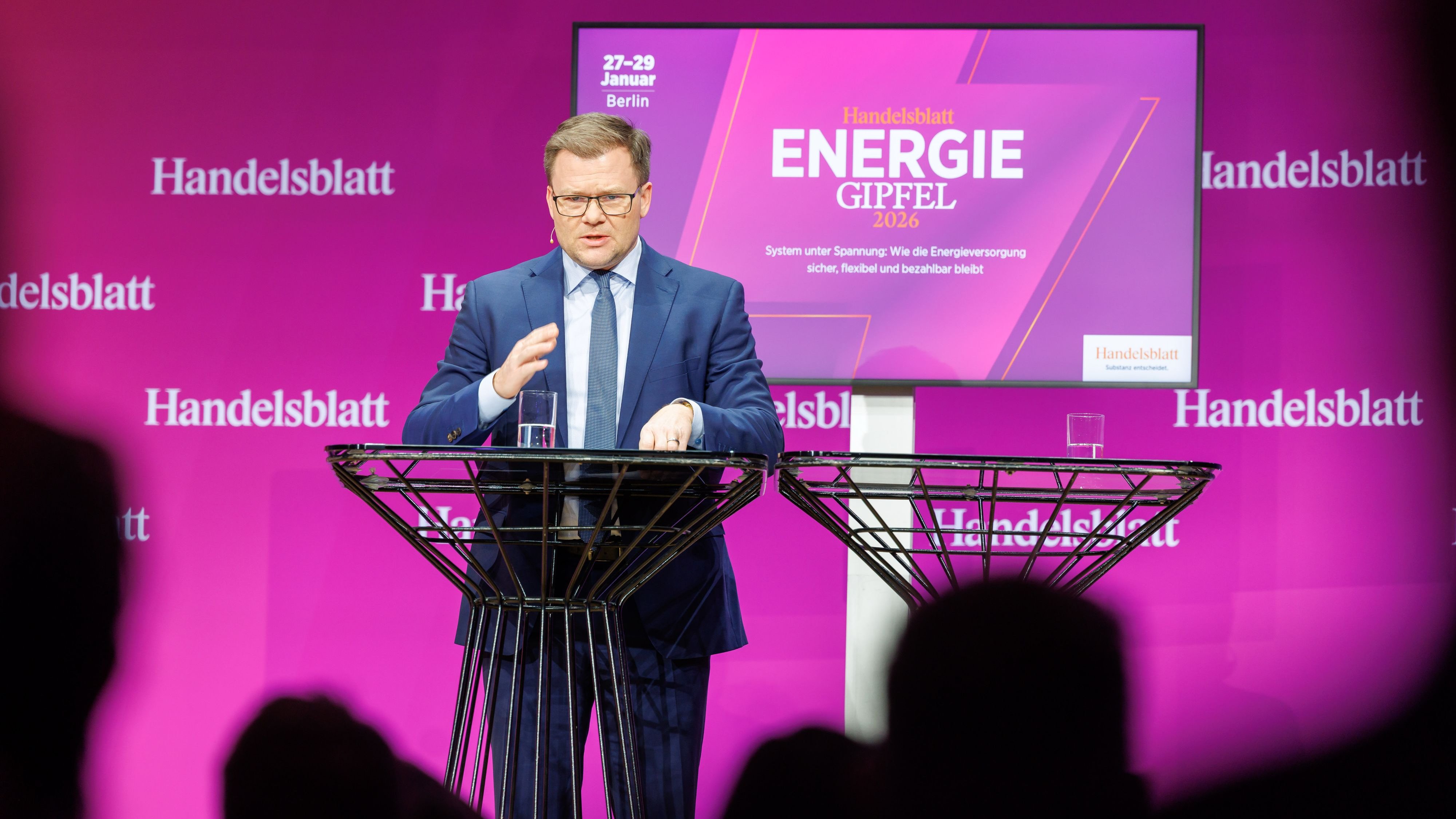 Energie: Umweltminister warnt vor &bdquo;teuren Kehrtwenden&ldquo; im Klimaschutz