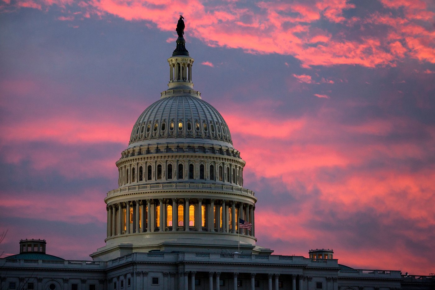 Drastic sanctions: US Congress threatens revolt against Trump