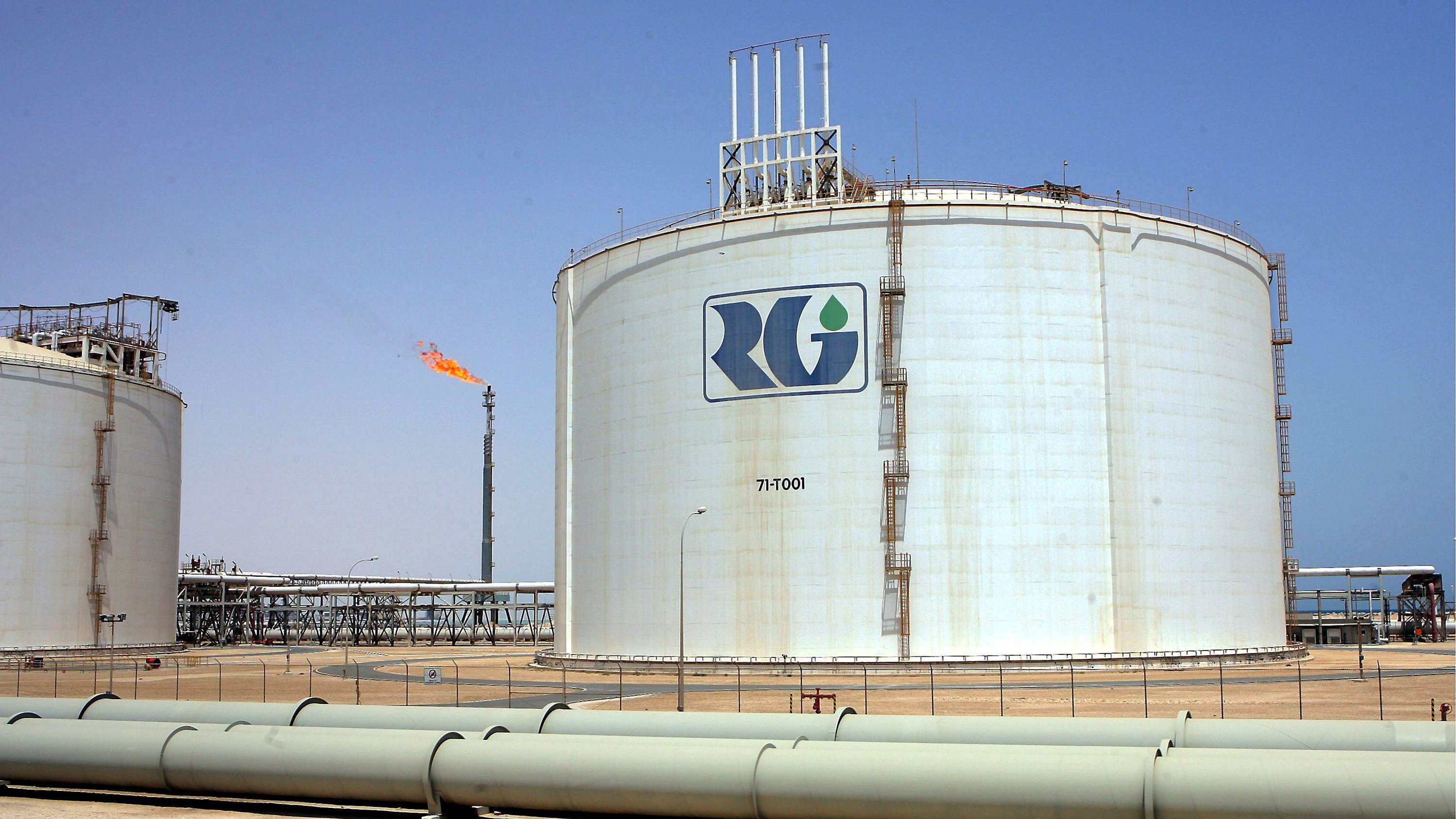 Iran-Krieg: Iran fordert zur Evakuierung von &Ouml;lanlagen auf &ndash; &Ouml;lpreis steigt