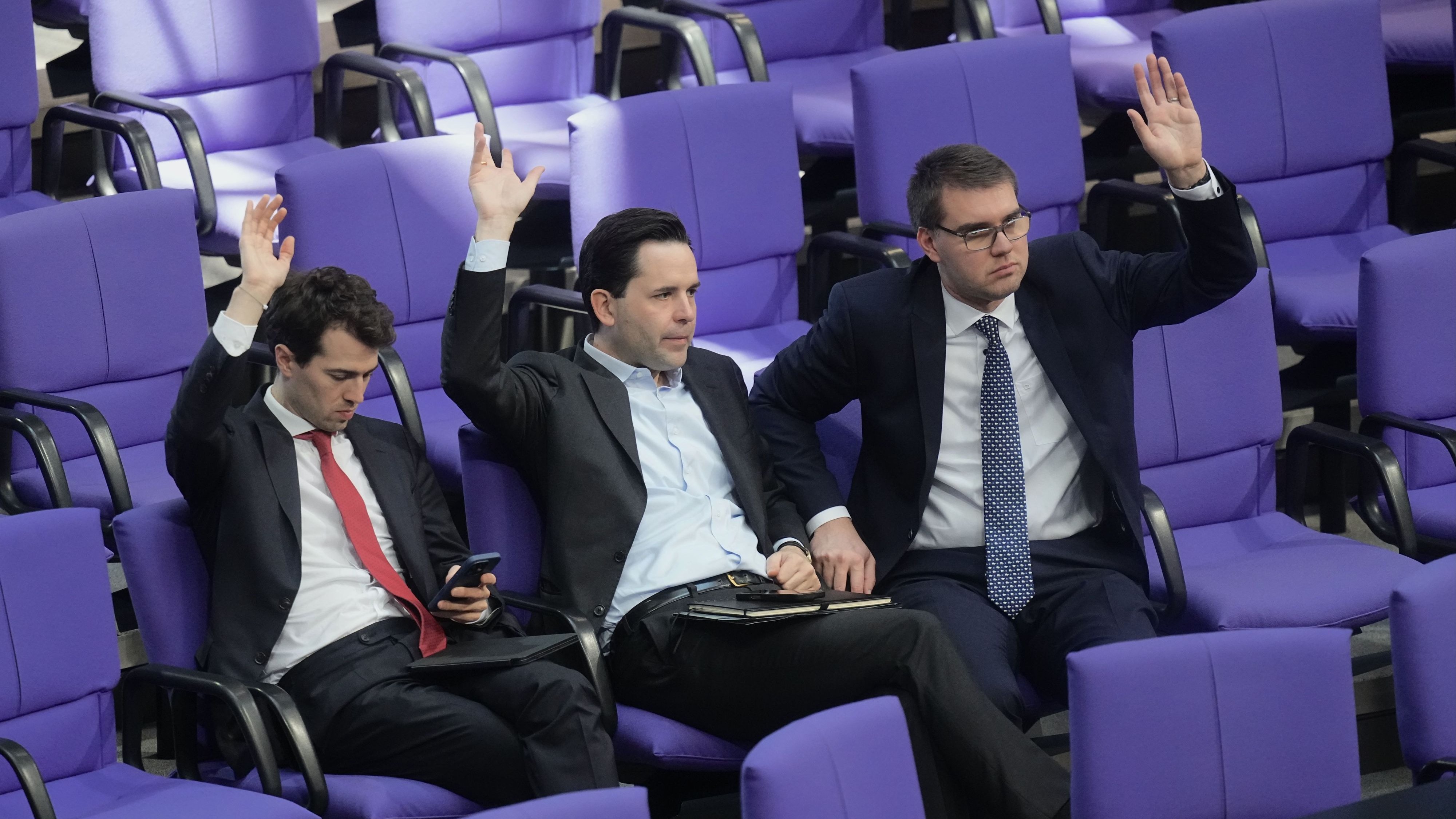 Migration: Junge Union fordert deutlich sch&auml;rfere Einb&uuml;rgerungsregeln