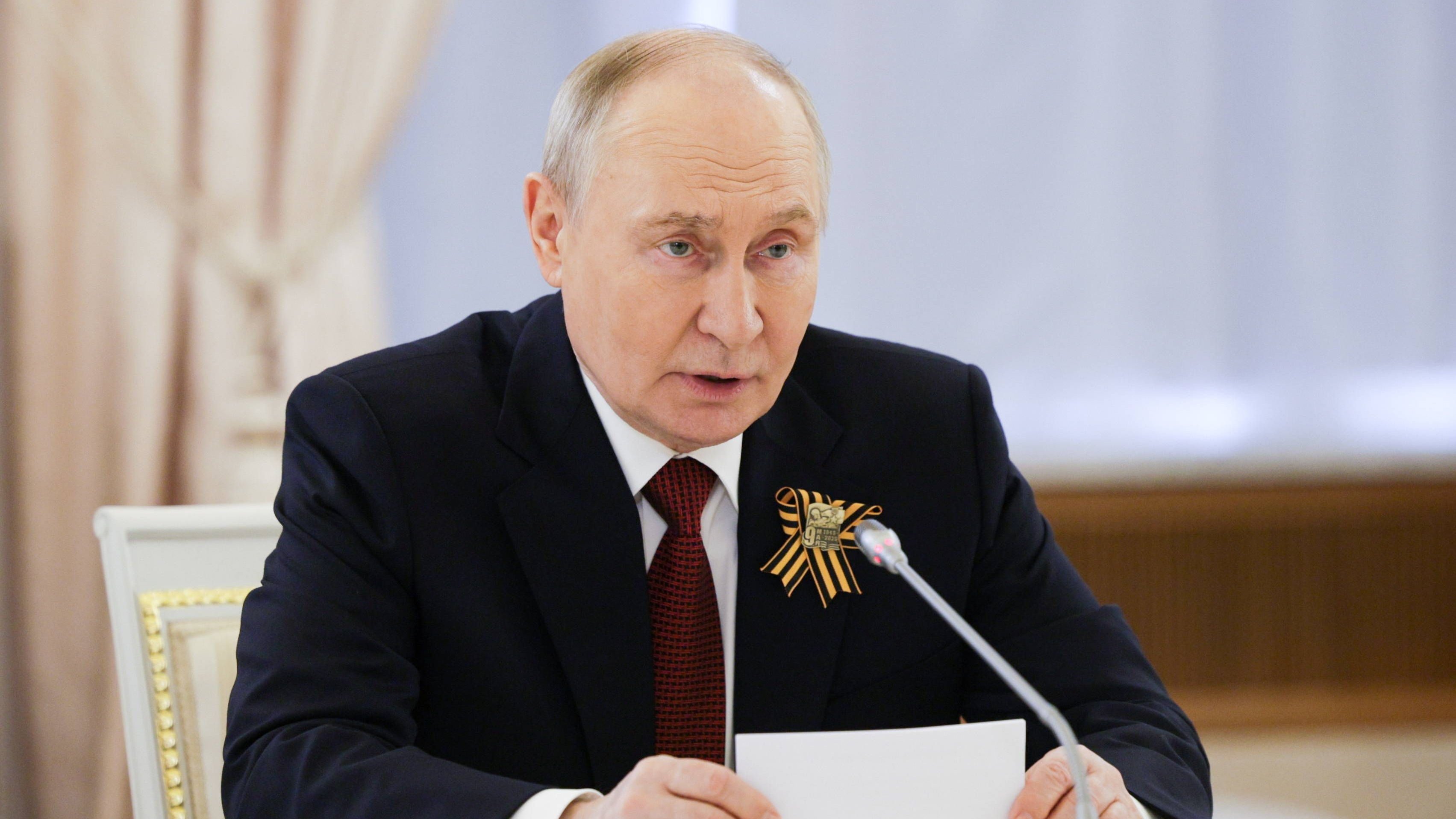 Ukraine: Putin speaks of an end to the war – Schröder to mediate
