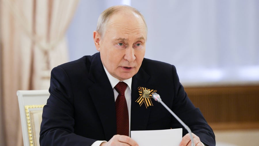 Russlands Angriff: Putin stellt Ende des Ukraine-Kriegs in Aussicht – und will Gerhard Schröder als Vermittler mit dem Westen