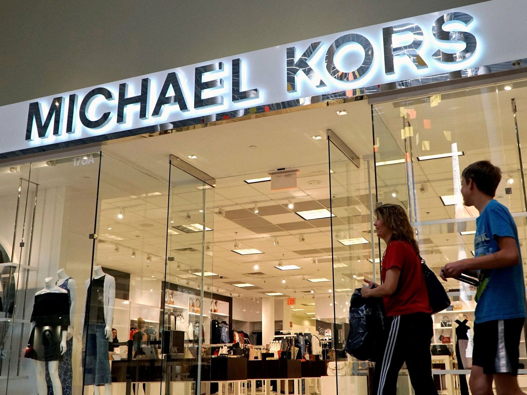 Where is a michael kors outlet store outlet
